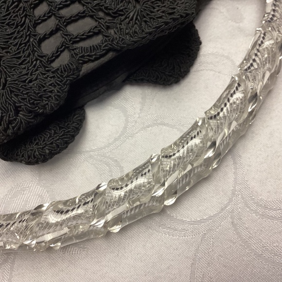 CROCHET BAG CLUTCH WITH LUCITE HANDLES. FABULOUS🖤🖤🖤🖤🖤 - Picture 3 of 14